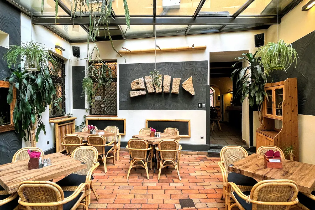 SKLEP restaurant